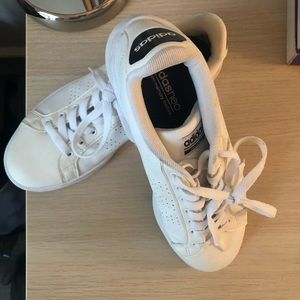 Addidas White Tennis Shoes 8.5